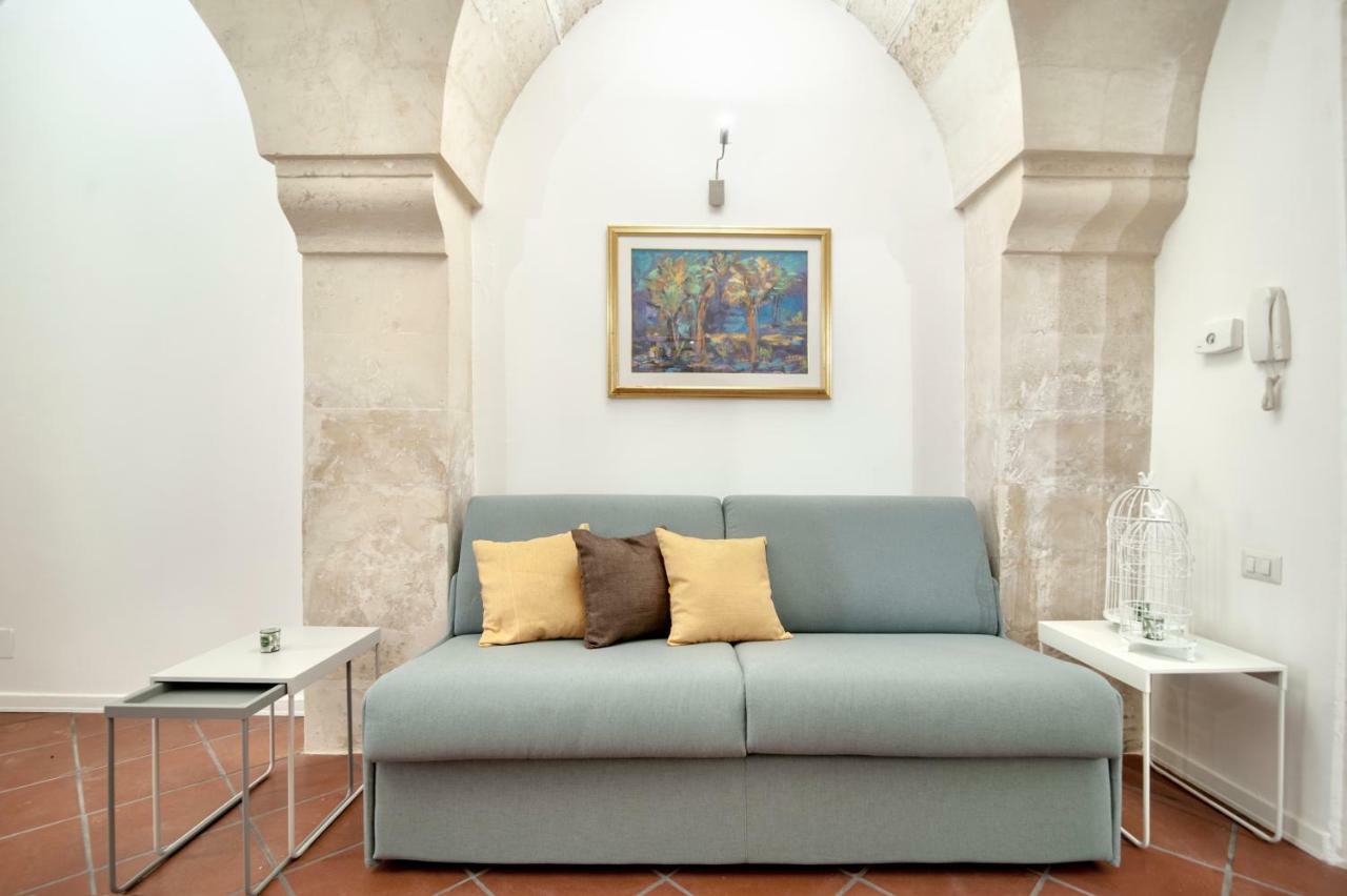Goodstay Corte Del Vescovo Lecce Exterior foto